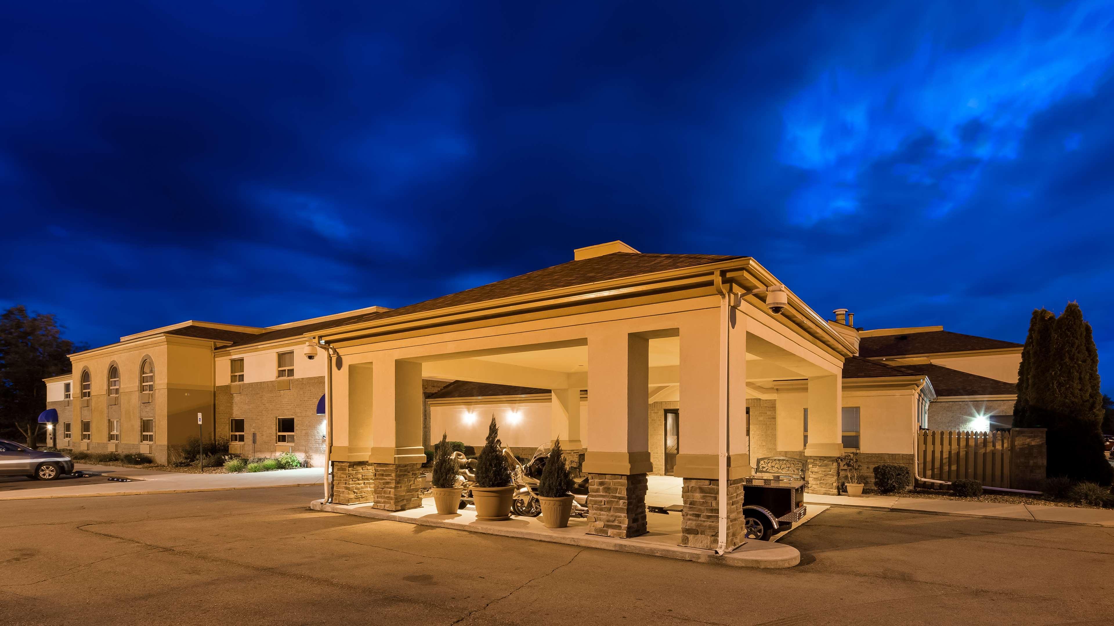 Best Western Davison Inn Zewnętrze zdjęcie